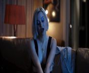 Julia Goldani Telles – sexy cleavage from julia goldani telles makes her nude debut in the girlfriend experience mp4