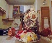 Messy Cake Face from english film angrej ali sexy p