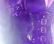 hot and shiny - wearing PVC and Latex - fashion shoot backstage (Arya Grander) mask corset smoke from arya photo shooy