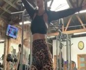 Nicole Scherzinger sexy workout in leaopard yoga pants 01 from wwwxxxncom kareenaandra nude pussycat new model s