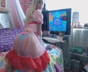 PRINCESS PEACH TWERKING - INDICA RENEGADE from girl cosplays nude princess peach on snapchat and having fun with her pussy