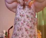 Bbw strip tease from giantess mother