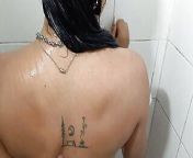 I take a shower with my stepsister while I fuck her very rich until I cum in her from sex with my mother nude v