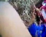 Desi Bhojpuri girlfriend fucked outdoors from भोजपुरी बुर चोदने की