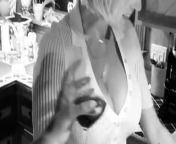 Caroline Vreeland - Cleavage while cooking 20-7-20 from black 20 cook xxx pg download