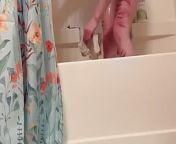 Pissing naked in Shower❤️ from 美国护照图片☀️办理网bzw987 com☀️