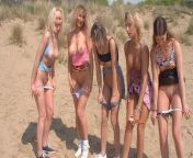 FRANCAISES exhib sur la plage en public from adrija roy nude boobs image