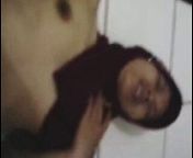 indonesian- cewek jilbab striptease 2 from cewek jilbab ngetot di bayar