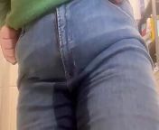 Pissing pants agian from somali niko big ass 3gpian