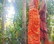 Sexy Bhabhi gets hot for sex in brother in law, outdoor village sex, clear Hindi voice from purulia balarampur village sex in