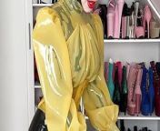 Unboxing my new latex catsuit by Latexskin pl from masked glove