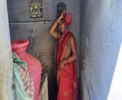 Newly married bhabhi ko Bathroom Fucked Indian bhabhi devar Dasi sex from dasi mms hd