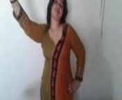 Pakistani shumaila dance in Karachi city from karachi kali hindi sexy baby choda video