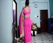 Aunty saree blouse wear video from indian aunty saree videos 3gpesi sex