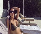 Kim’s body – wow from kim kardeshian bikini