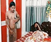 Village Chor ne New Bhabhi ko accha se chodai ! Desi Sex from bangladesi actor pori moni xxx 3