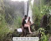 Passionate Outdoor Blowjob and Sneaky Sex in Hawaiian Waterfall Paradise from anal hawaiian