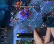 Gamer Girl orgasms while playing League of Legends from aram