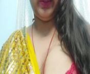 Horny bhabi showing boobs and pussy hole from sexvdosi devr bhab