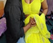 Fucking Indian Desi in hot yellow saree (part-1) from saree aunty first