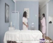 Mom hires Afro-Peruvian masseuse, ends up fucking son from xxxxxxmp