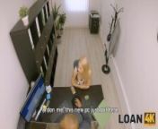 LOAN4K. With no long dialogues woman moves on to sex with the creditor from passa passa sex gazaamil kallakathal sex video